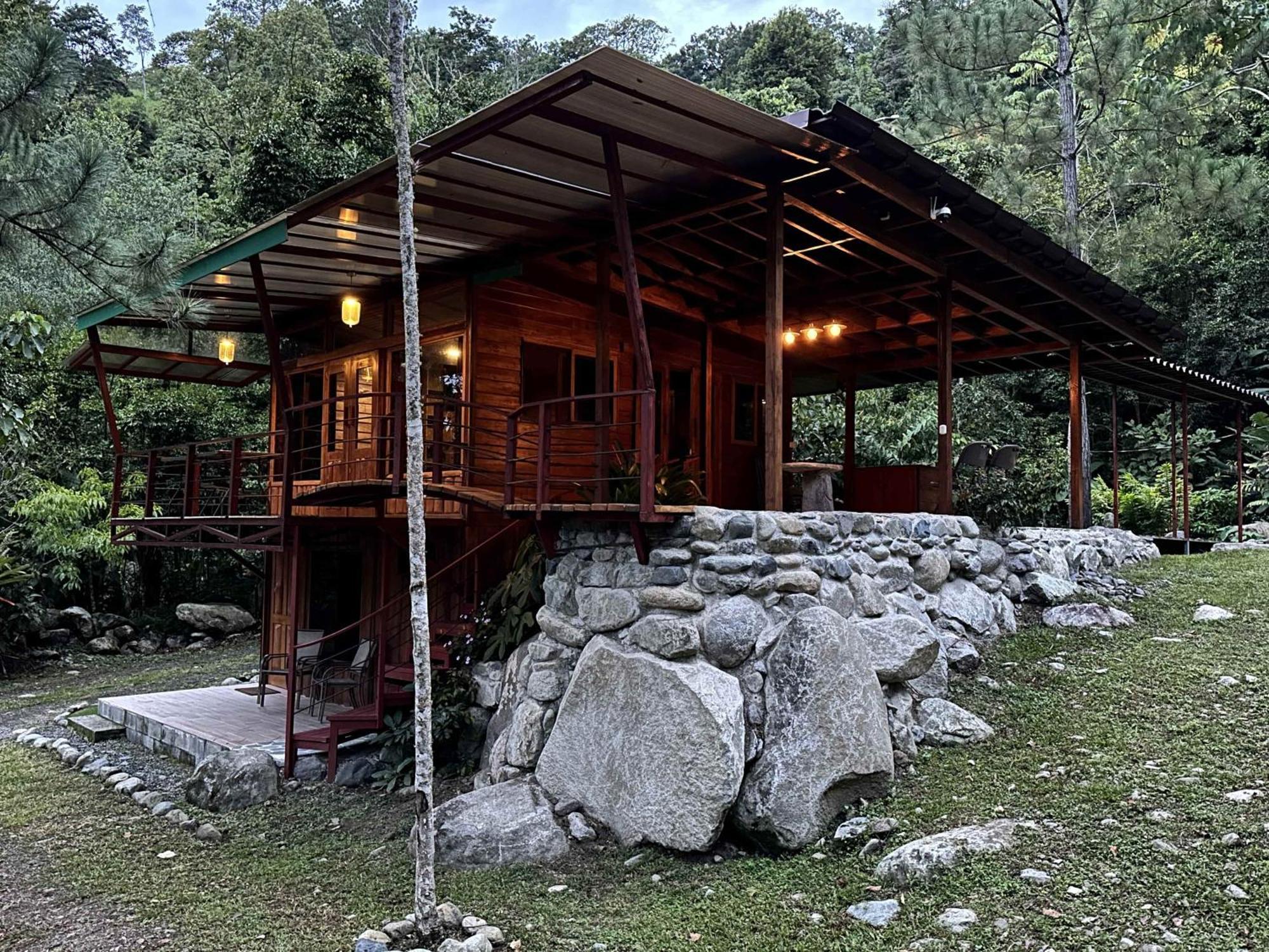 Hotel De Montana El Pelicano San Isidro De El General Dış mekan fotoğraf
