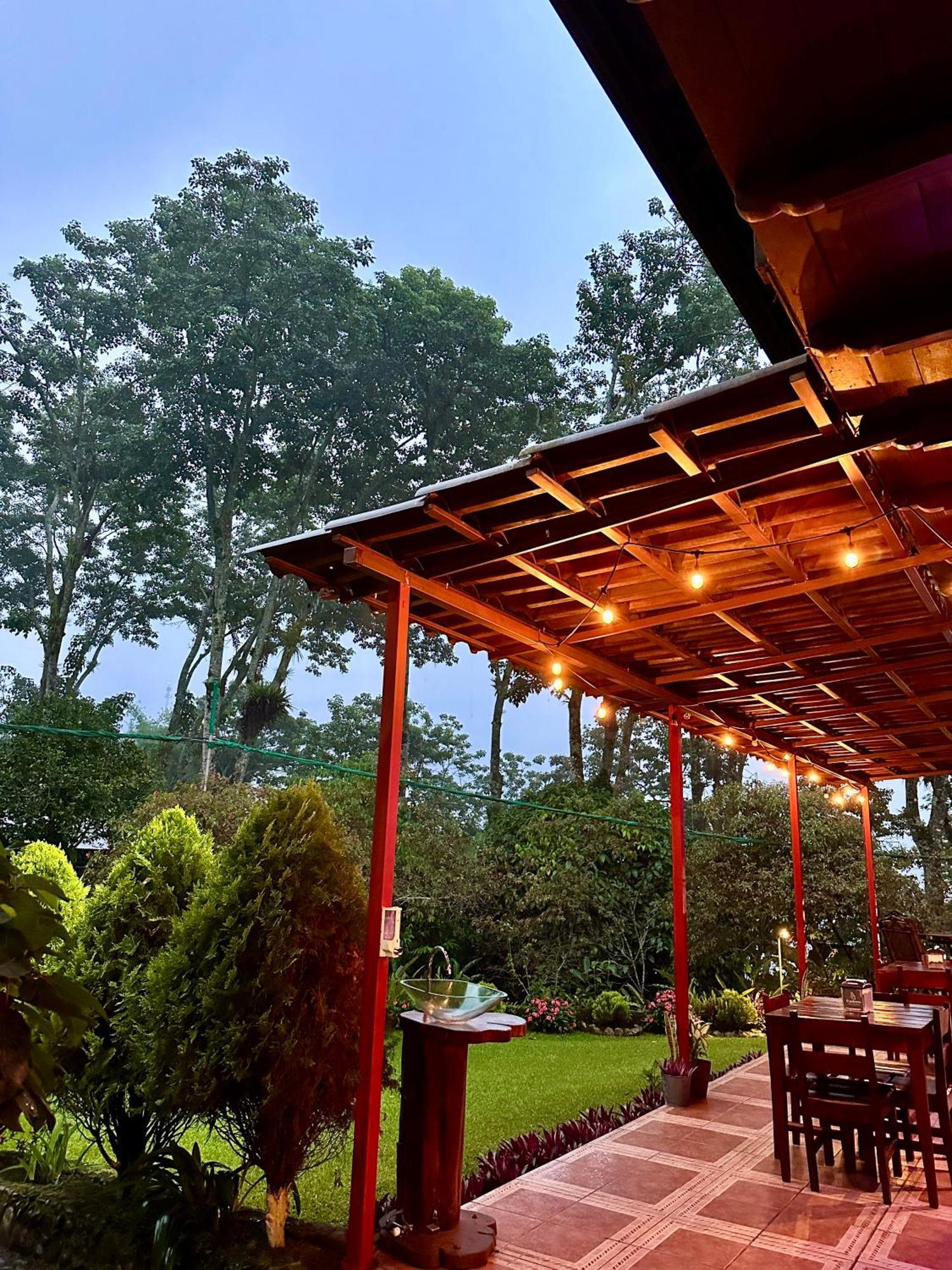 Hotel De Montana El Pelicano San Isidro De El General Dış mekan fotoğraf